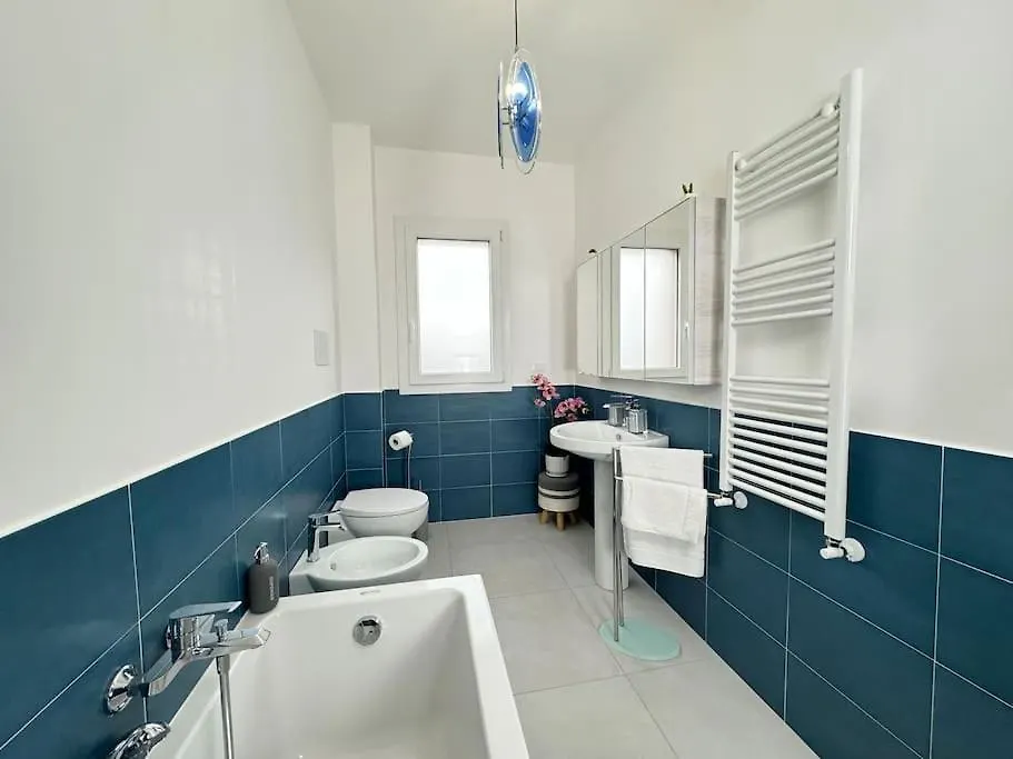Attico Magnificent Wi-Fi/Free Parking Apartment Palermo