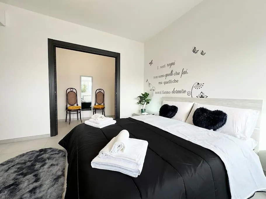 Attico Magnificent Wi-Fi/Free Parking Apartment Palermo