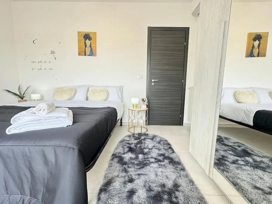 Attico Magnificent Wi-Fi/Free Parking Apartment Palermo Italy