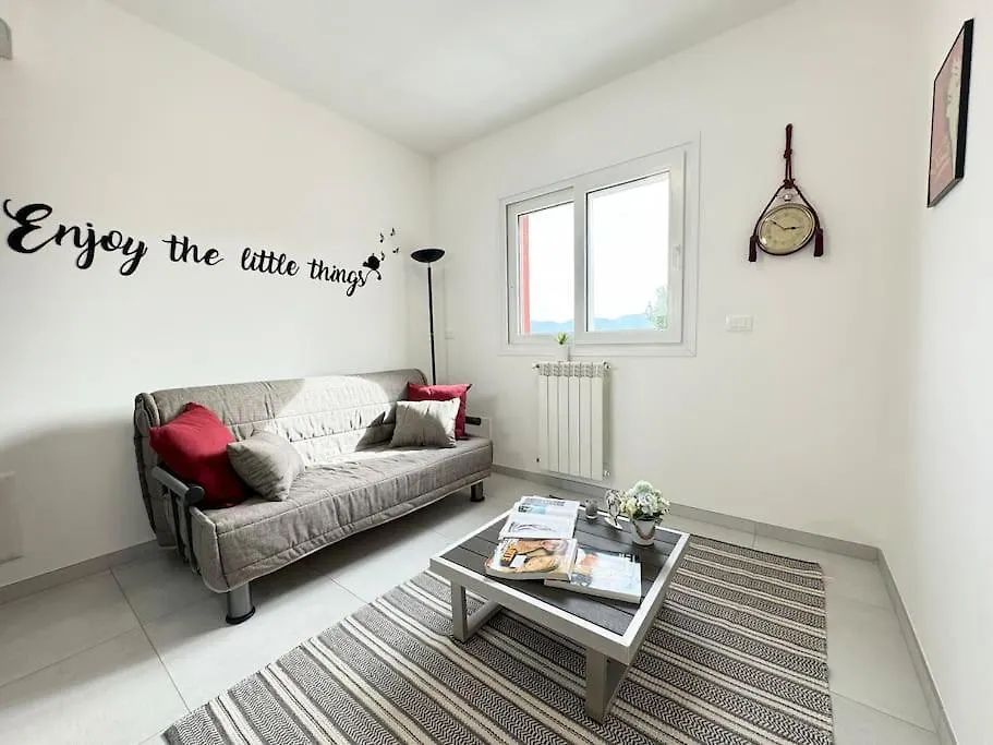 Attico Magnificent Wi-Fi/Free Parking Apartment Palermo