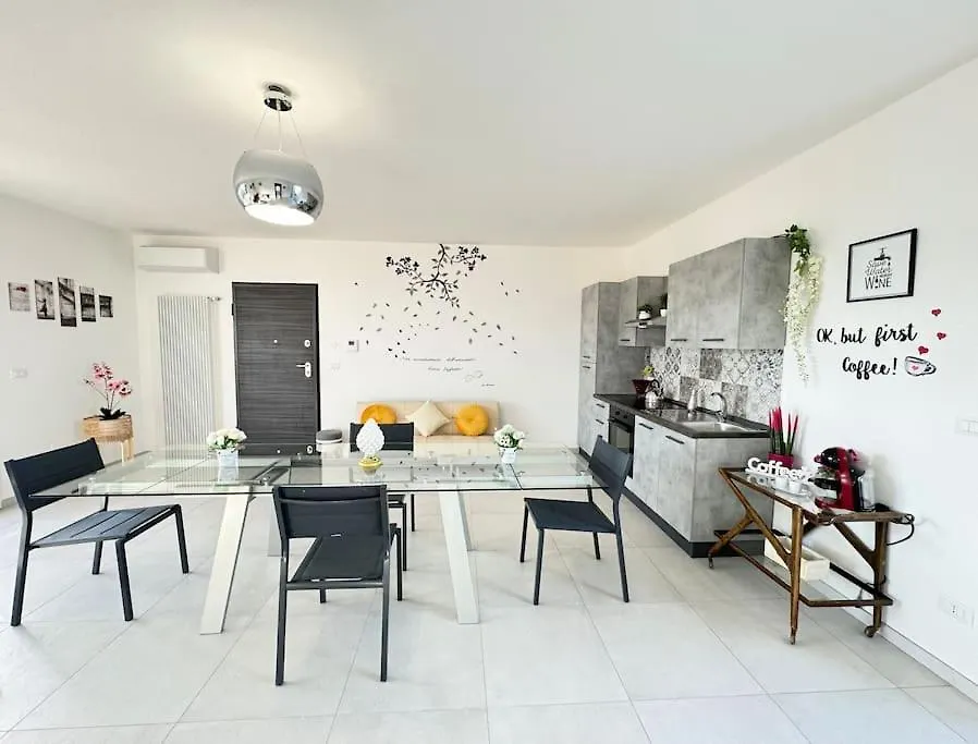Attico Magnificent Wi-Fi/Free Parking Apartment Palermo